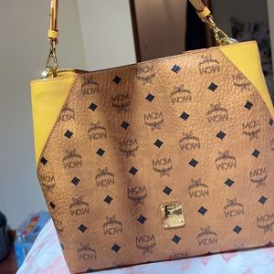 Mcm tote bag